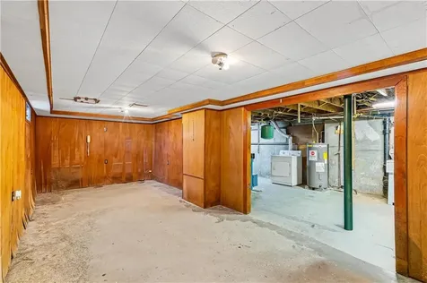 53 Samuel Avenue Pawtucket RI 02860