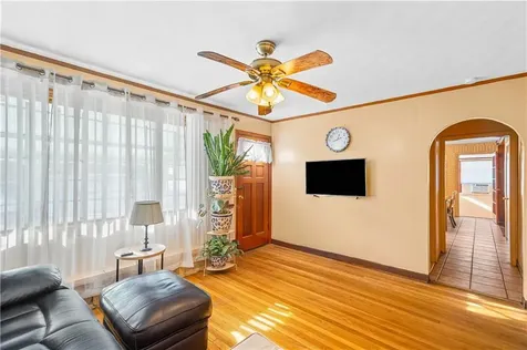 53 Samuel Avenue Pawtucket RI 02860