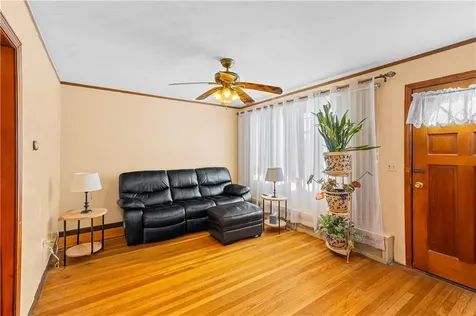 53 Samuel Avenue Pawtucket RI 02860