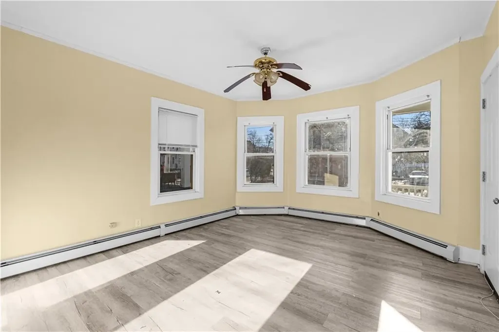 61 Stanwood Street Providence RI 02907