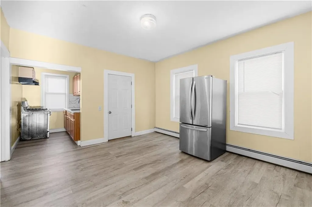 61 Stanwood Street Providence RI 02907