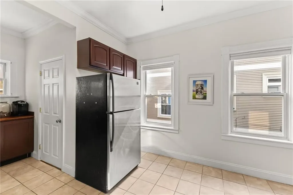 202 Rochambeau Avenue Providence RI 02906