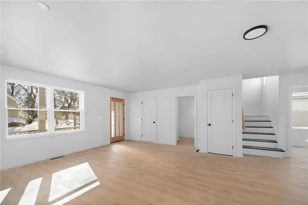 119 Farm Street Providence RI 02908