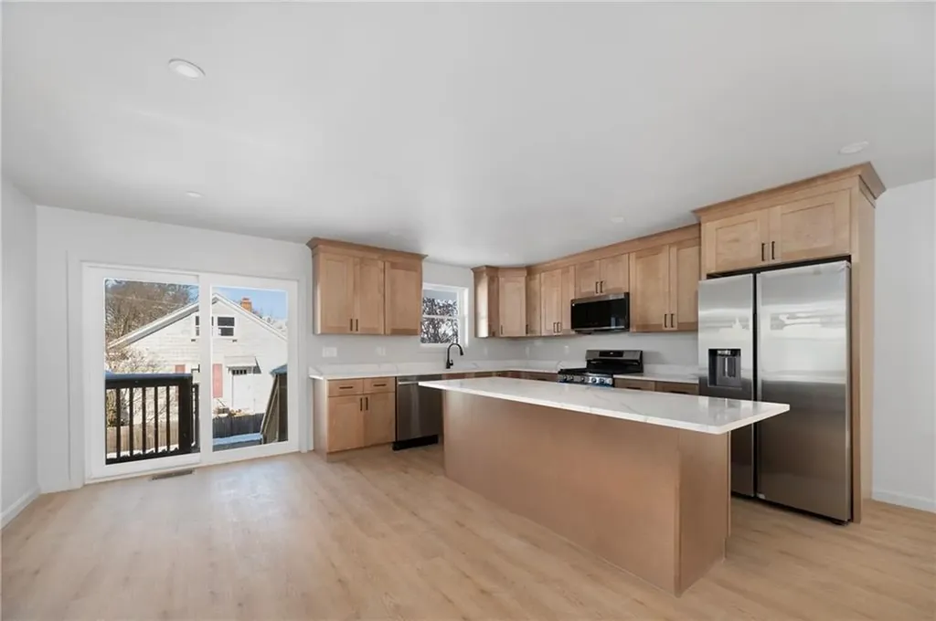 119 Farm Street Providence RI 02908