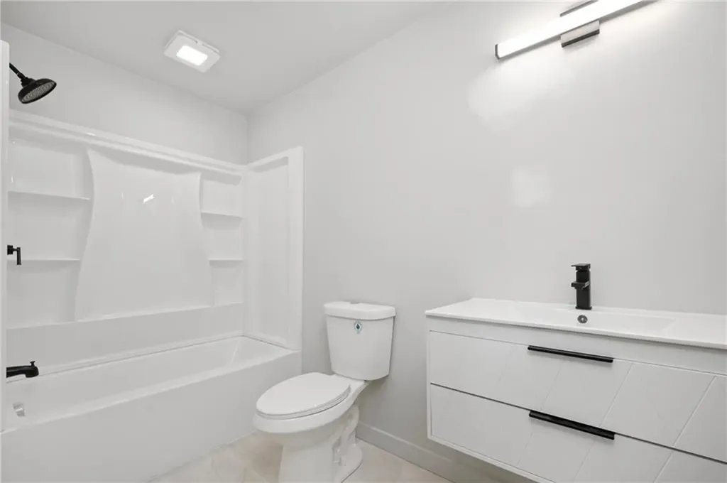 119 Farm Street Providence RI 02908