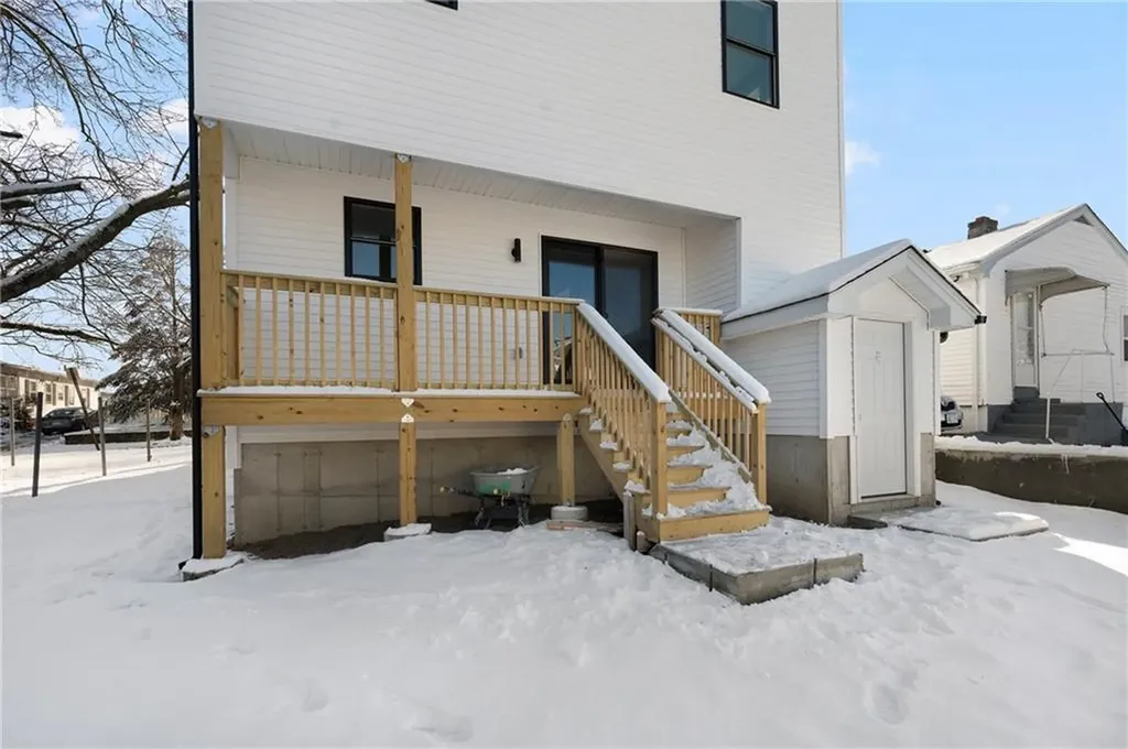 119 Farm Street Providence RI 02908