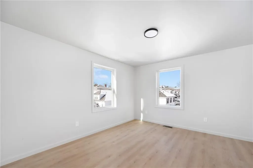 119 Farm Street Providence RI 02908