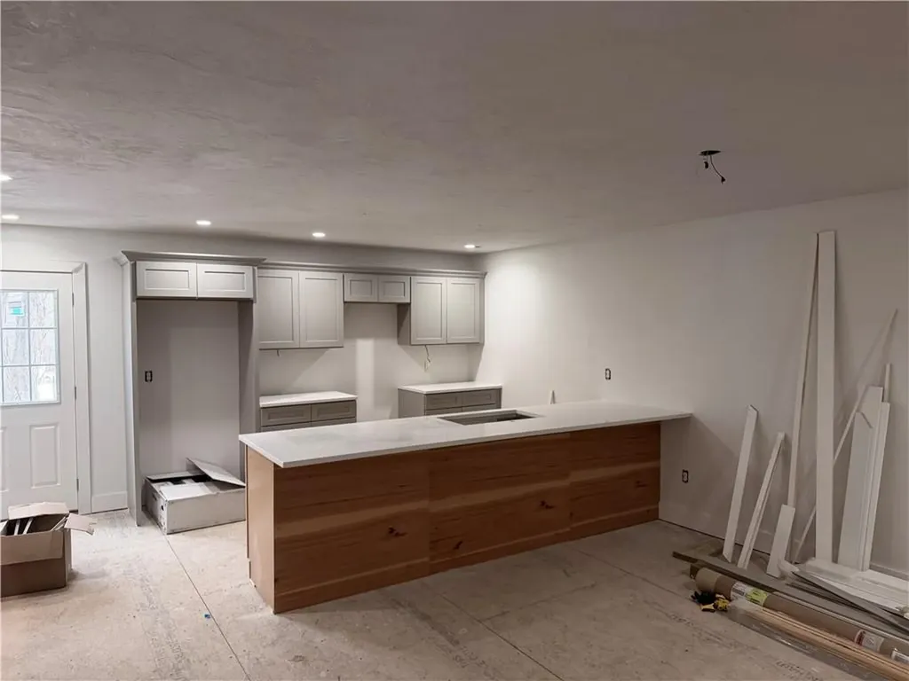 6 Trinity Way Johnston RI 02919