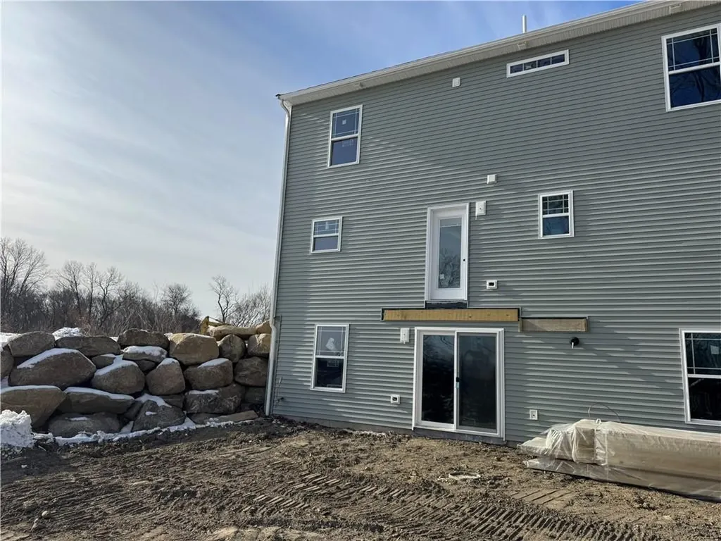 8 Trinity Way Johnston RI 02919