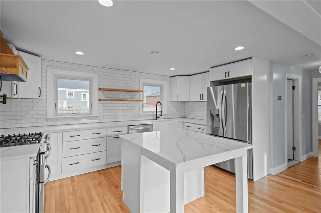 123 S Pierce Road East Greenwich RI 02818