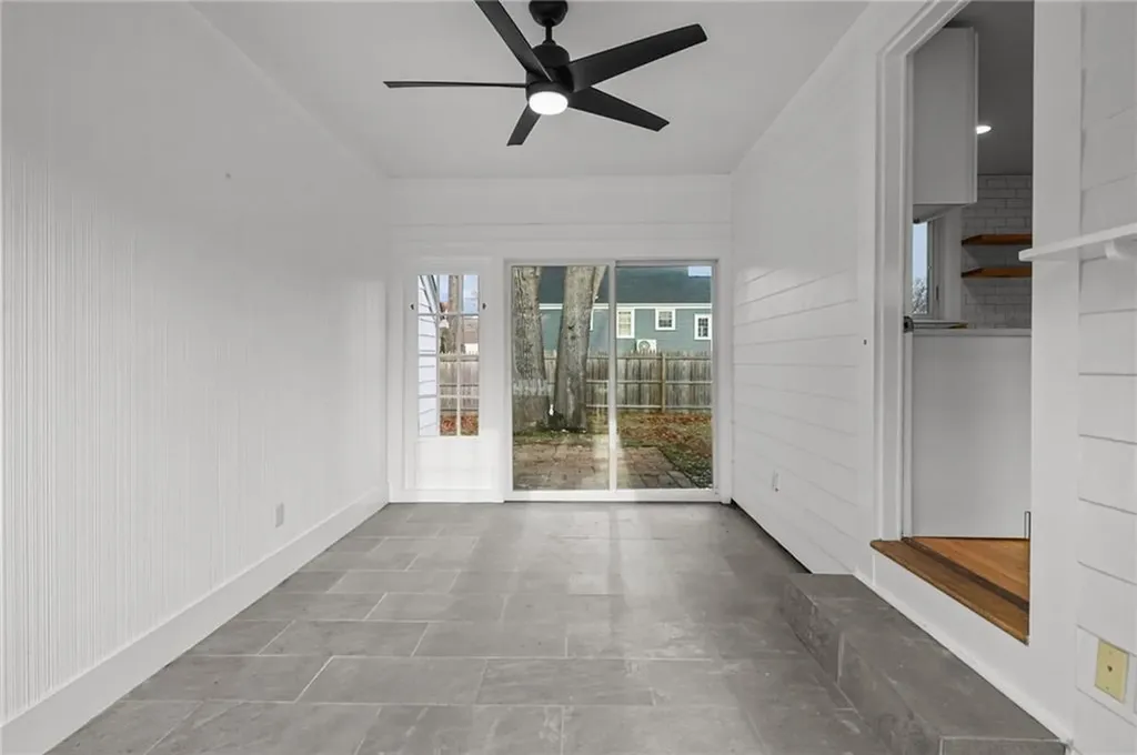 123 S Pierce Road East Greenwich RI 02818