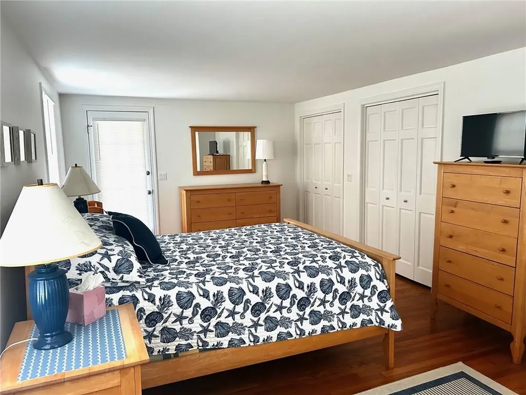 123 Border Avenue South Kingstown RI 02879