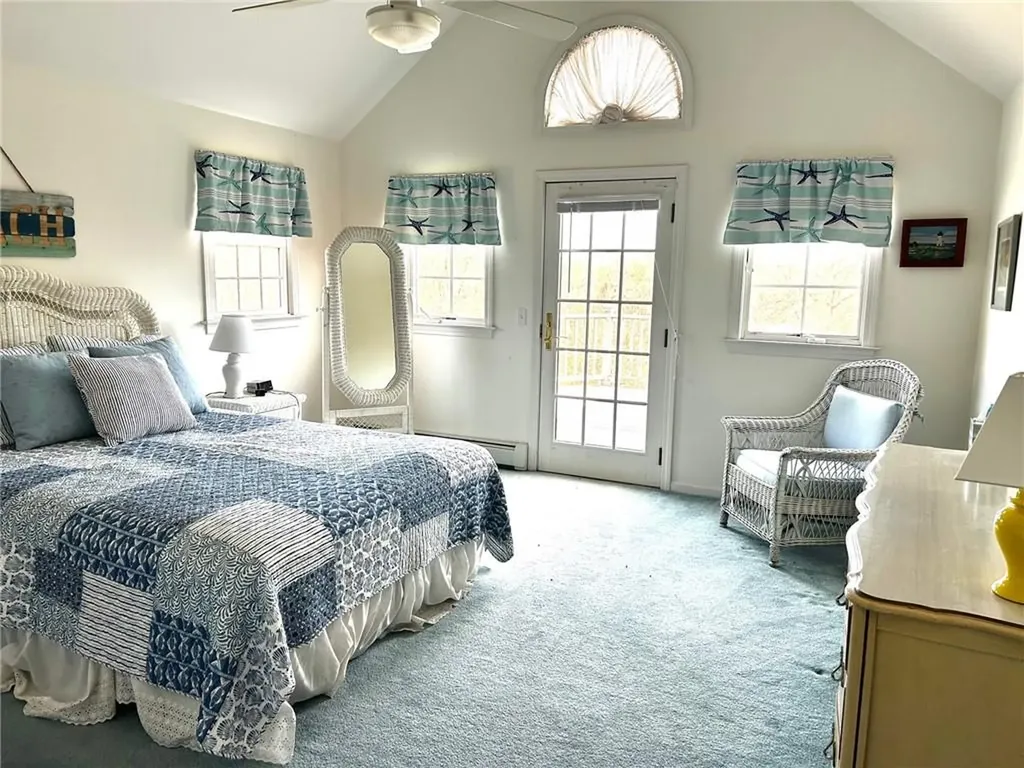 123 Border Avenue South Kingstown RI 02879