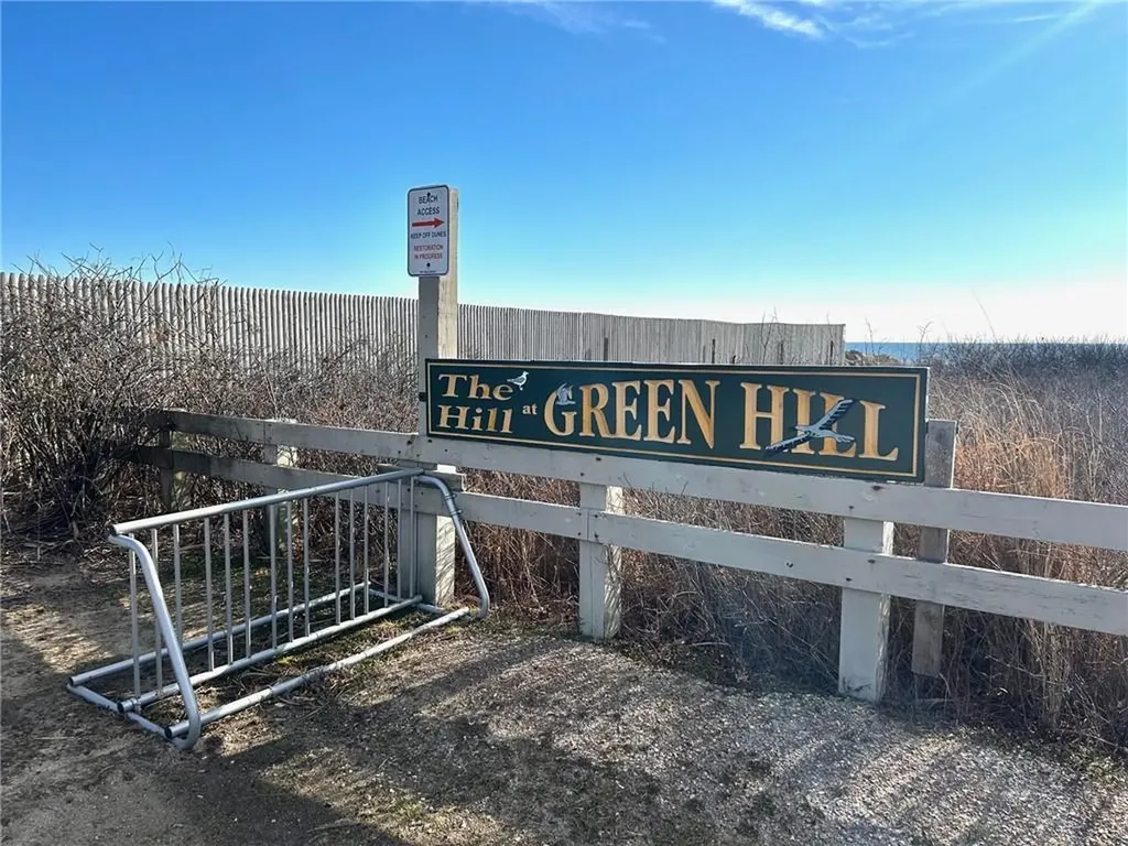 123 Border Avenue South Kingstown RI 02879