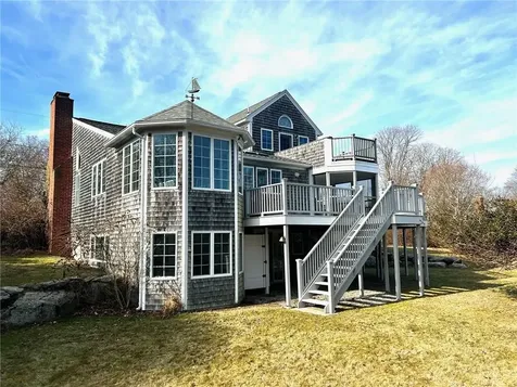 123 Border Avenue South Kingstown RI 02879