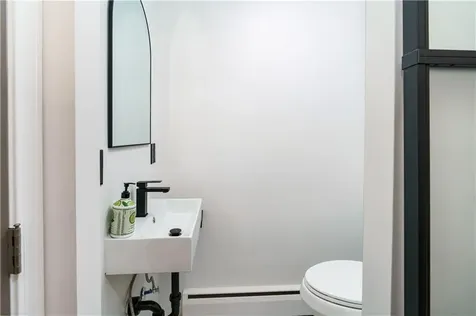 821 Post Road Warwick RI 02888