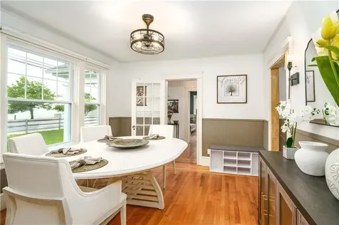 821 Post Road Warwick RI 02888