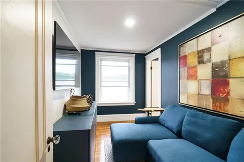 821 Post Road Warwick RI 02888