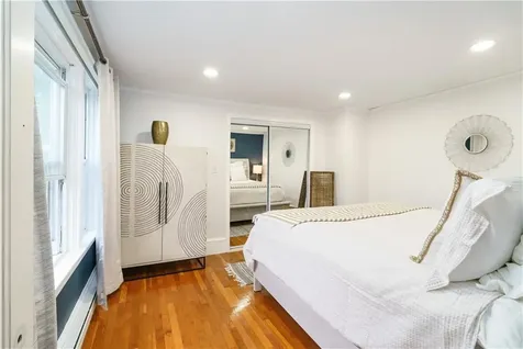 821 Post Road Warwick RI 02888