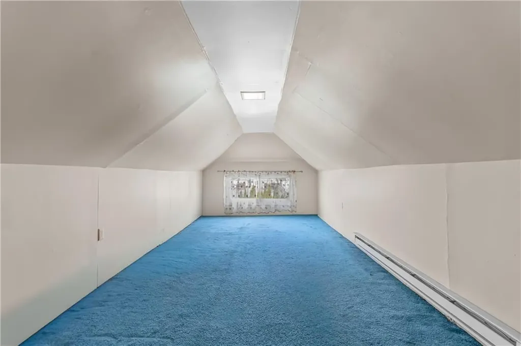 220 Bay View Avenue Cranston RI 02905