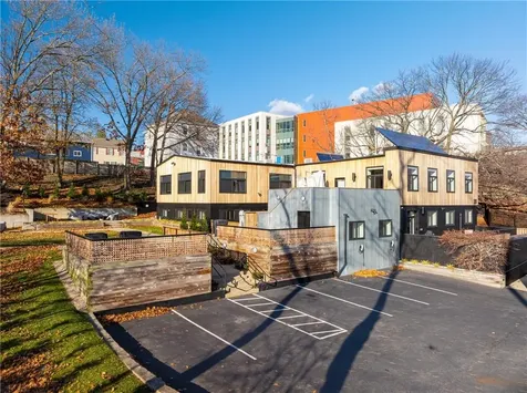 28 Wolcott Street Providence RI 02908