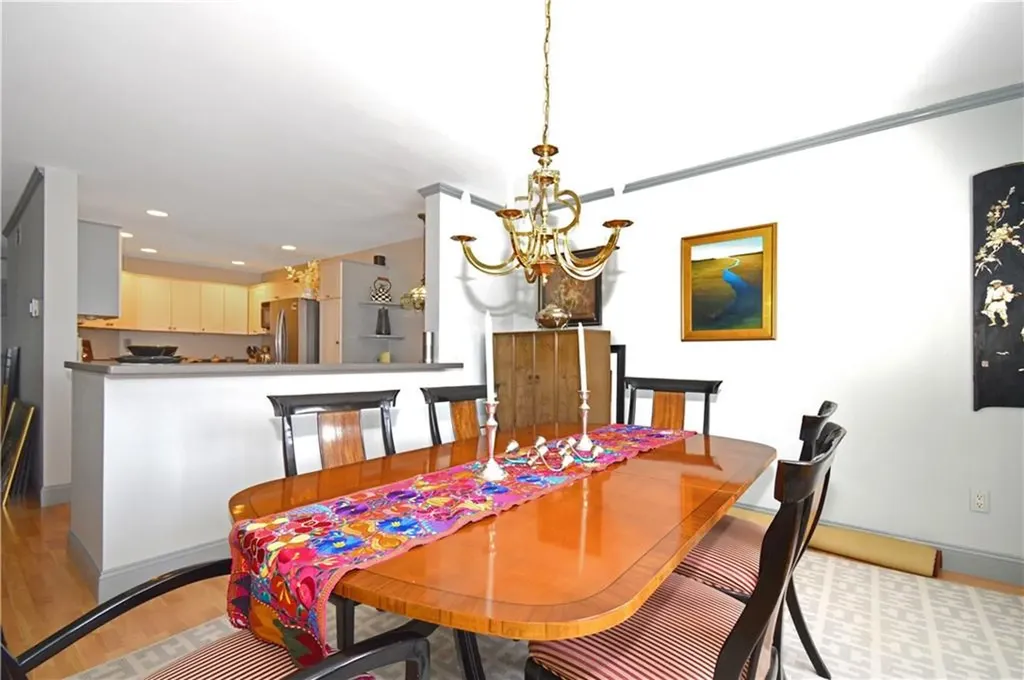 39 Bagy Wrinkle Cove Warren RI 02885