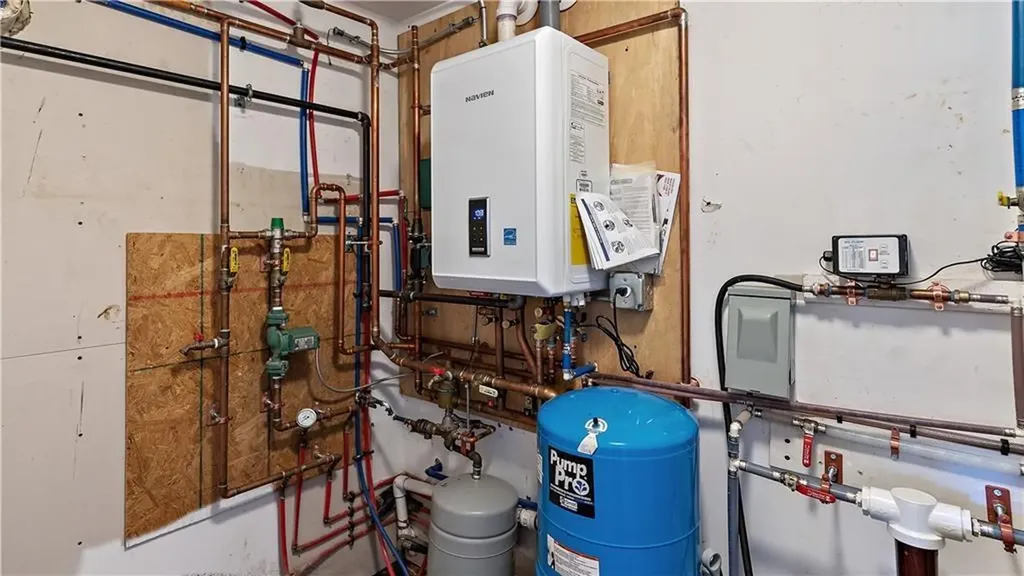 4 Battey Drive Smithfield RI 02828