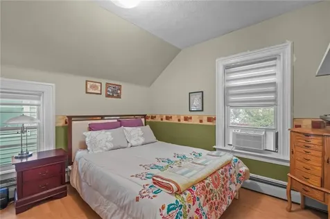 163 West Avenue Pawtucket RI 02860