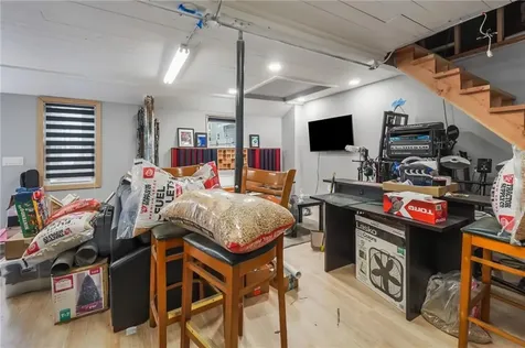 163 West Avenue Pawtucket RI 02860