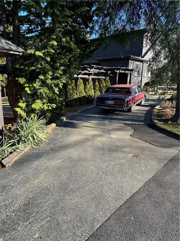 47 Clara Avenue Warwick RI 02889