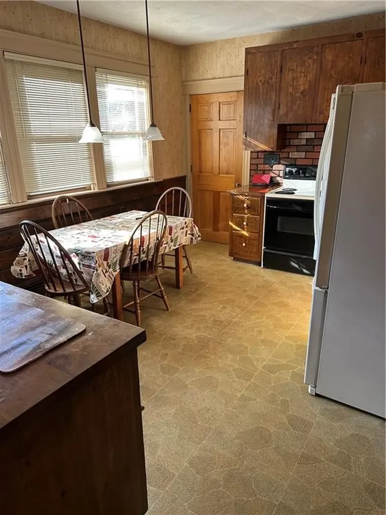 47 Clara Avenue Warwick RI 02889