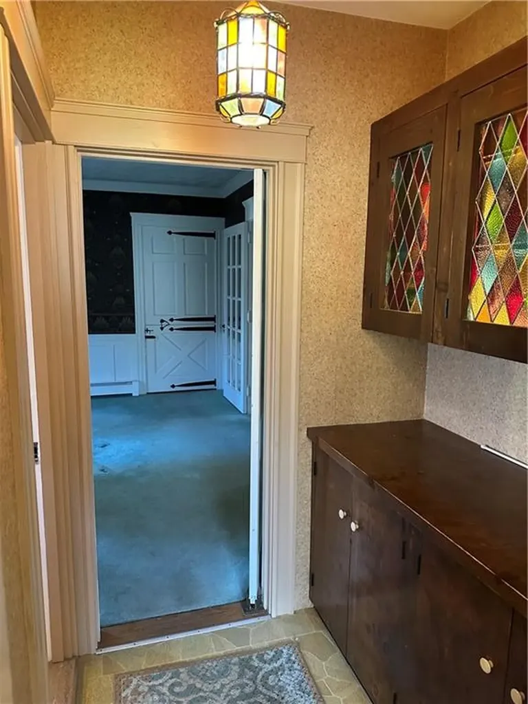 47 Clara Avenue Warwick RI 02889