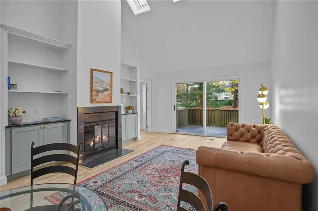 35 Bagy Wrinkle Cove Warren RI 02885