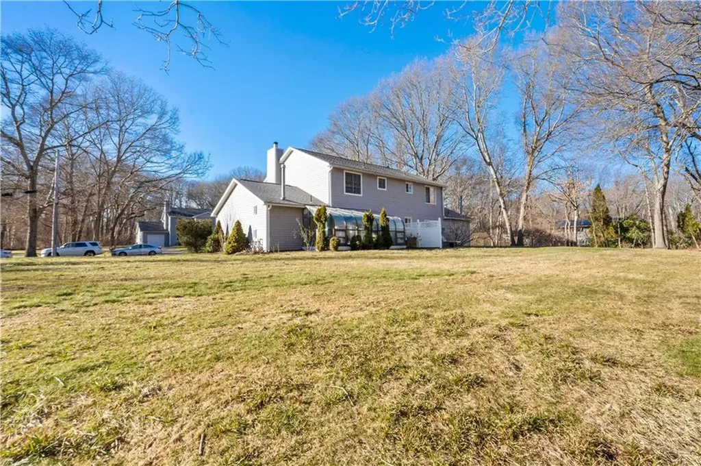 9 Parsley Lane Narragansett RI 02874