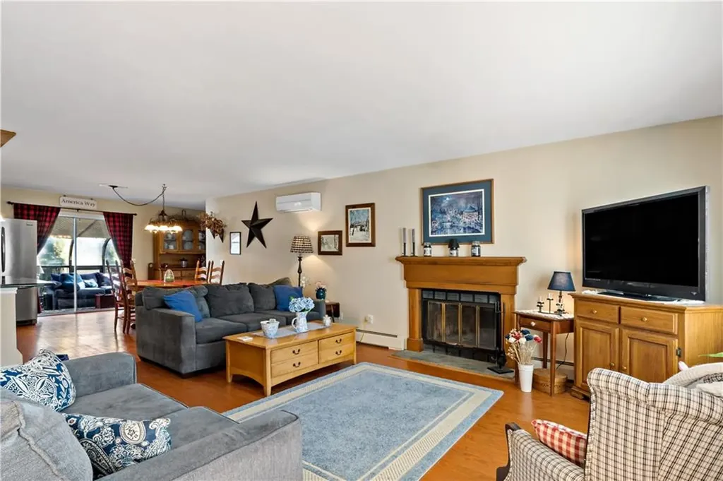 9 Parsley Lane Narragansett RI 02874