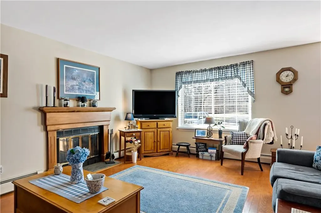 9 Parsley Lane Narragansett RI 02874