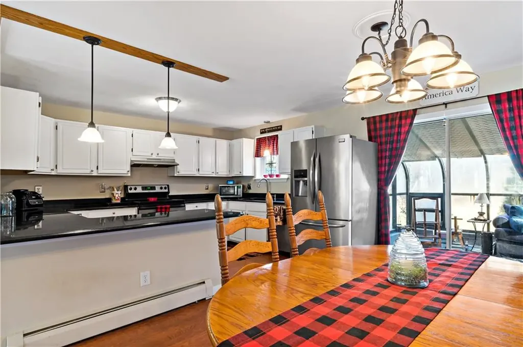 9 Parsley Lane Narragansett RI 02874