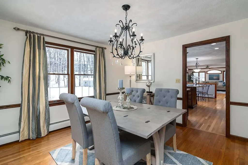 207 Beacon Drive North Kingstown RI 02852