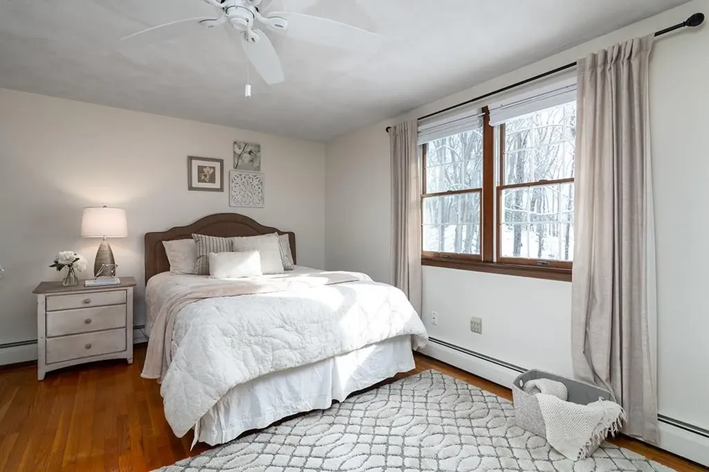 207 Beacon Drive North Kingstown RI 02852