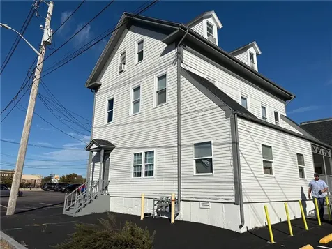 191 Nashua Street Providence RI 02904