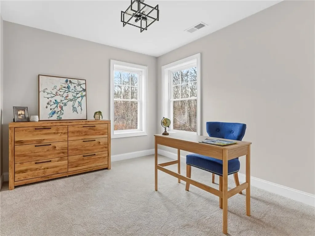 76 Medford Street Warwick RI 02889