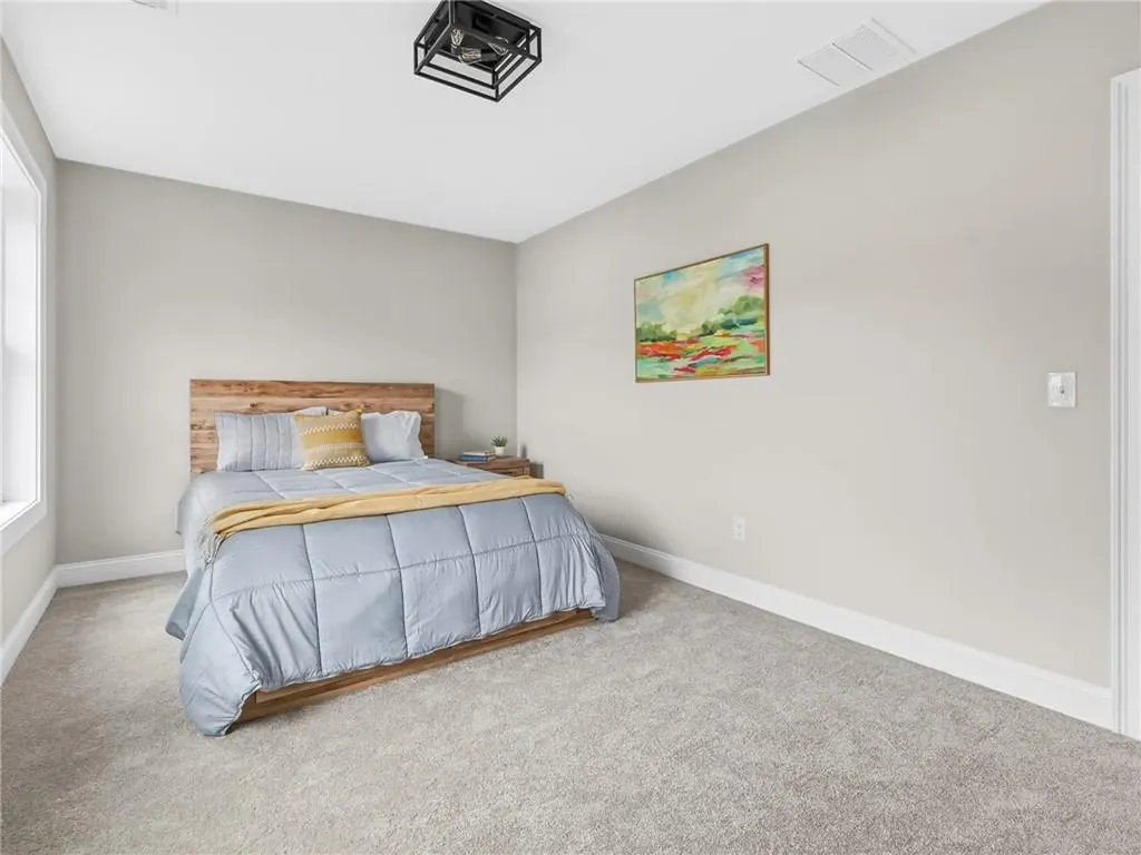 76 Medford Street Warwick RI 02889