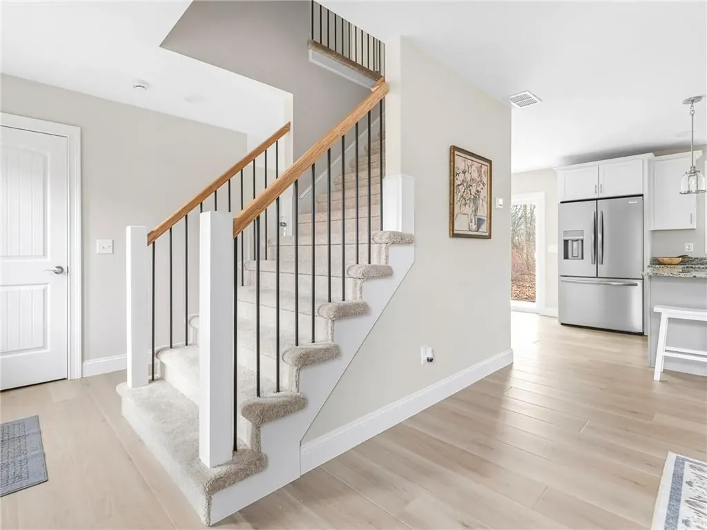 76 Medford Street Warwick RI 02889