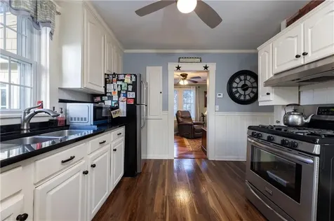 233 Palace Avenue Warwick RI 02886