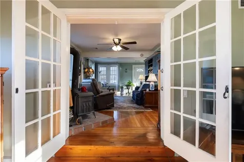 233 Palace Avenue Warwick RI 02886