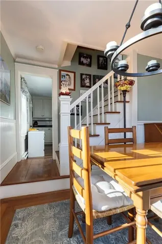 233 Palace Avenue Warwick RI 02886