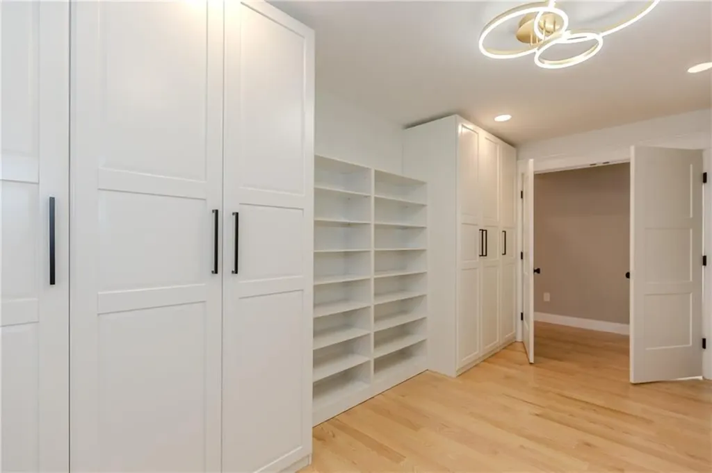 141 Fox Ridge Drive Cranston RI 02921