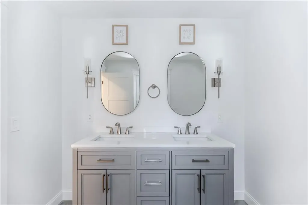 141 Fox Ridge Drive Cranston RI 02921