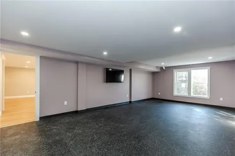 141 Fox Ridge Drive Cranston RI 02921