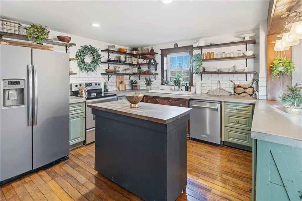 97 Angell Road Cumberland RI 02864